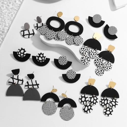 AMORCOME Handmade Black White Dots Polymer Clay Earrings for Women Trendy Geometric Irregular Long Dangle Earrings Jewery 2021
