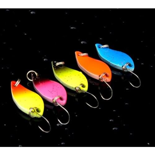 Free shipping 10pcs metal spoon lure 3cm 5g lure fishing tackle bass lure hard bait trout lure