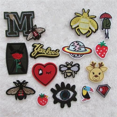Hot sale fashion Embroidery hot melt adhesive applique embroidery patch DIY clothing accessory patches 1pcs sell C5879-C5895
