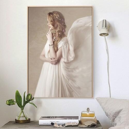Modern Simple And Light Luxury European And American Blonde Woman Art Person Canvas Paintings For Living Room Bedroom Decoration