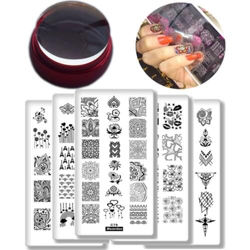 5Pcs Nail Stamping Plates + 1 Metal Handle Stamper Scraper Set Mandala Flora Leaf Stamp Image Printing Stencil DIY Decorations