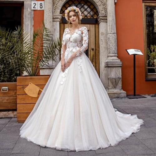 Sparkling A Line Wedding Dresses Sleeveless V Neck High Slit Lace Appliques Backless Sweep Train Robe De Mariee Vestido De Noiva