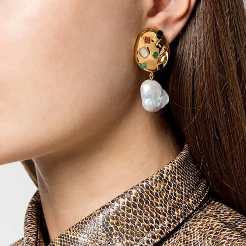 Vintage Women Earring 2021 Korean Fashion Gold Aretes With Pearl Pendant Charm Lady Luxury Aros Arethetic Stud Earring Jewelry