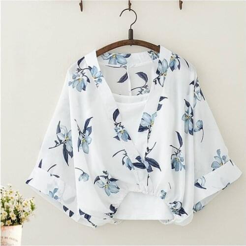 Printed Chiffon Women Blouse Summer New 2021 V-Neck 2 Pieces Batwing Sleeved Loose Short Empired Female Pulls OutwearTops
