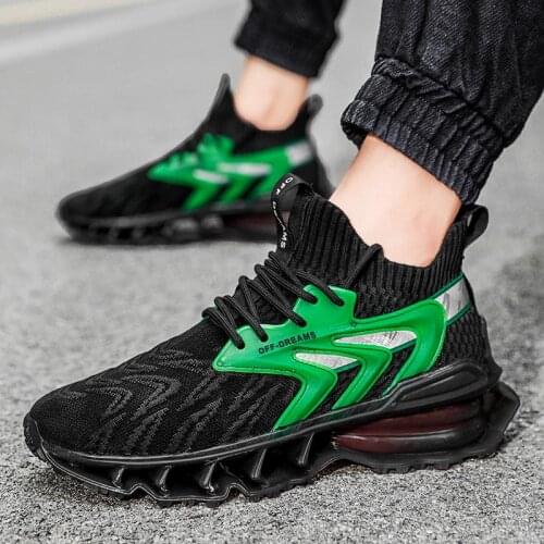 Summer Breathable Sneakers Socks Men Sports Shoes Mens Running Sneakers Sport Man Running Black Green Knit Trainers Tennis B-959