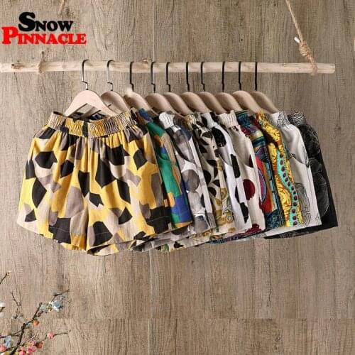 SNOW PINNACLE Women's Inflated Shorts