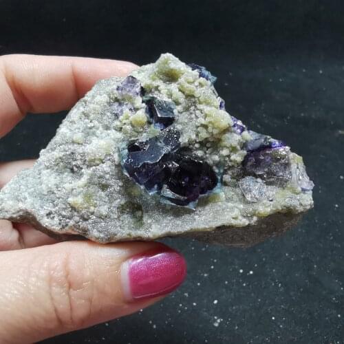 176.4gNatural rare green purple heart fluorite mica associated mineral specimen stone and crystal healing QUARTZ GEM