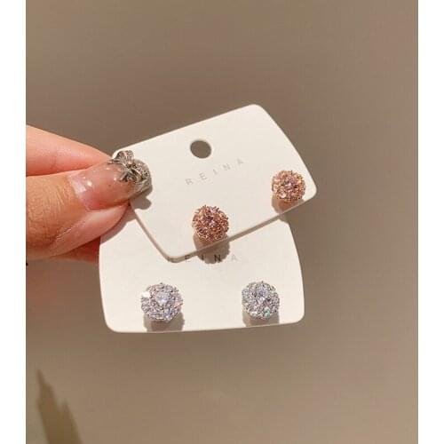 2021 New Arrival Sparkling Zircon Inlaid Stud Earrings for Women Luxury Exquisite Small Piercing Earrings Party Jewelry