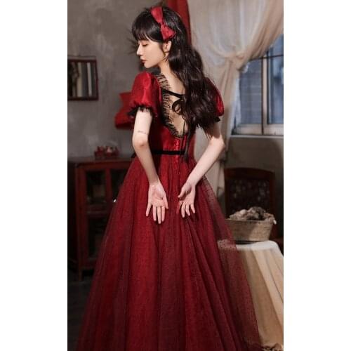 Bubble sleeve red veil black polka dot fairy court ball gown royal Medieval Renaissance Victorian dress Belle ball