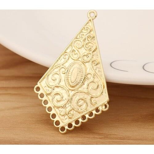 10 Pieces Gold Color Triangle Chandelier Connectors Charms Pendants for Earring Jewellery Making Accessories 45x28mm