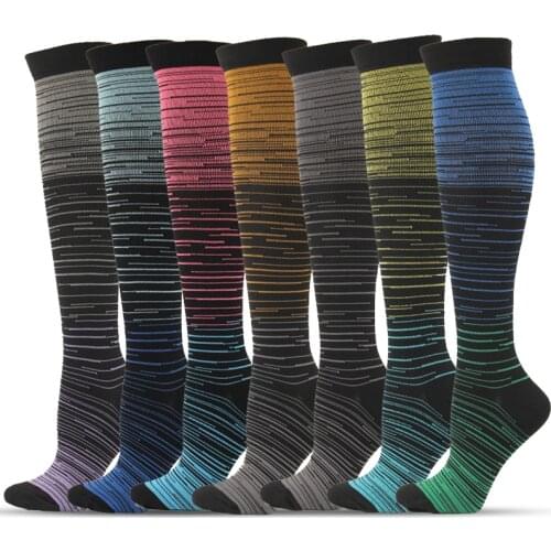 New Compression Stockings Unisex Nylon Fitness Sport Gradient Color Soccer Anti Fatigue Pain Relief Knee Prevent Varicose Veins