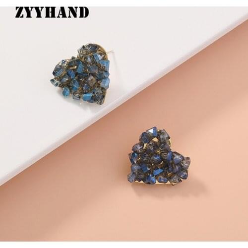 Crystal Blacklight Blue Heart Girl Stud Earring Women Fashion Luxury Golden Color Irregular Stone Lady Wedding Ear Jewelry