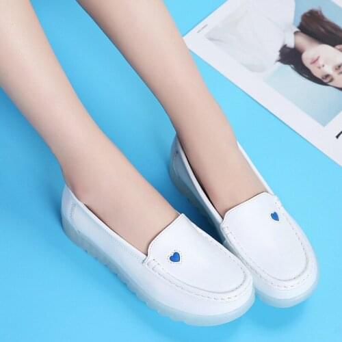 Leather shoes nurse shoes women summer season white comfortable soft bottom flat thick bottom