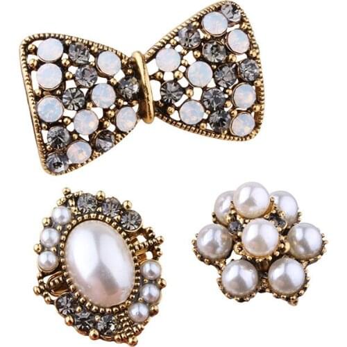 CINDY XIANG New 3pcs/set Pearl And Rhinestone Pins Brooch For Women And Men Vintage Bowknot Flower Badges Brooches Jewelry Gifts