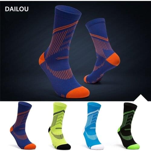 New sports socks men women Bike bicycle Cycling socks outdoor street hip-hop socks fashion pulley Basketball compression socks