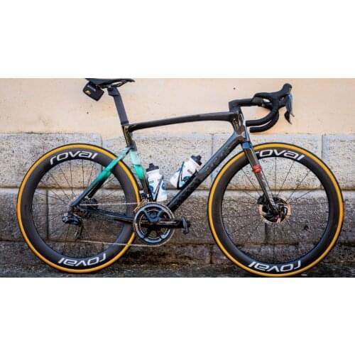 2021 new SL7 carbon fiber road bike frame threaded BB full internal wiring compatible with Di2 group 700C flat-mount disc