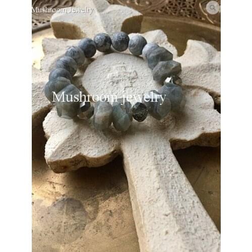 Boho Chic Beads And labradorite Chip Nugget Pave beads Roudel Pyrite Stretch Bracelet Stack Bracelet