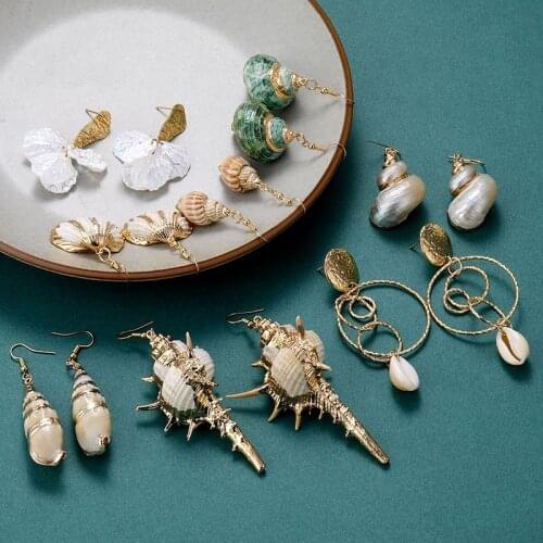EN Elegant Gold Beach Shell Starfish Love Heart Pearl Dangle Earrings for Women Ethnic Jewelry Boho Drop Earring Set