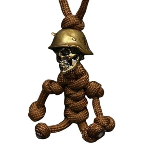 Metal Skull Keychain Personalized Retro Motorcycle Key Lanyard Creative Pendant for Backpack Handbag Wallet TUE88