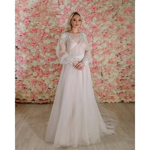 Elegant Long Sleeve Lace O-Neck Wedding Dresses A-Line Illusion Back Court Train Bridal Gown For Women