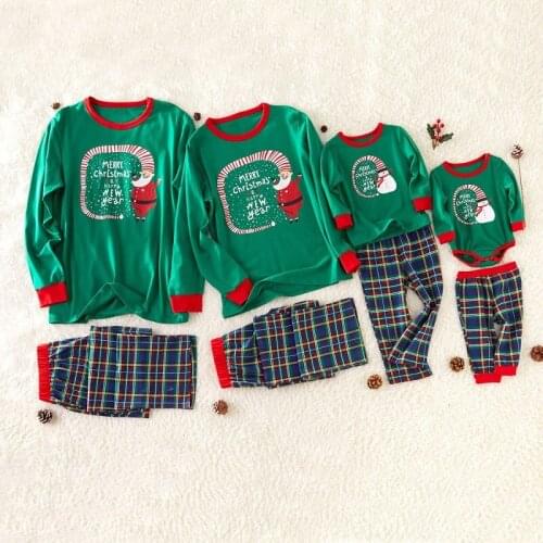 2021 Christmas Family Matching Pajamas Mommy and Me Clothes Dad and Son Shirts Pants Baby Sleepwear Girls Boys Pyjamas Sets