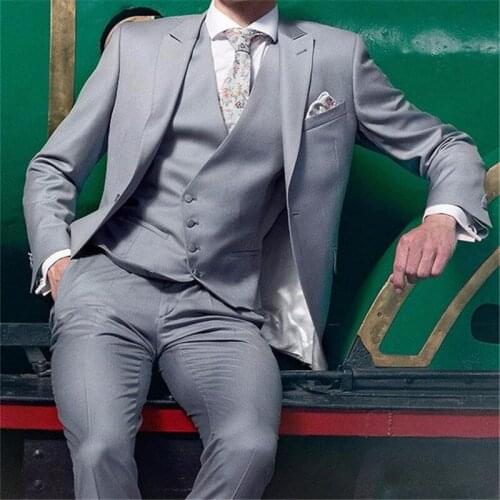 Custom Mens Suits One Button Light Grey Groom Tuxedos Groomsmen Mens Wedding Blazer Prom Bridegroom(jacket+pants+vest)
