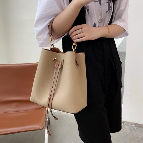 OUSSON 2021 New Design Leather Large Capacity Bucket Bag Fashion Messenger Bag Multifunctional Tote Handbag Bag For Women