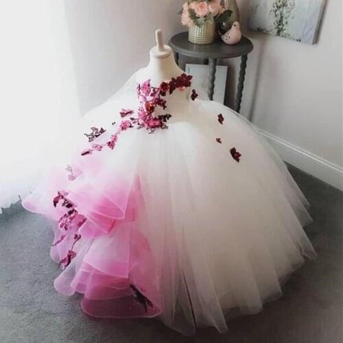 2020 Stunning Lace Pearls Flowers Flower Girl Dresses Hand Made Flowers Little Girl Wedding Dresses Vintage Pageant Dresses Gown