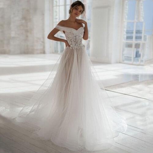 Off Shoulder Appliques Lace Beads Buttons Tulle A-Line Wedding Dress 2021 Vestido De Noiva Bridal Gown