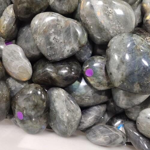 1pcs Natural labradorite stone crystal heart; cardiac stones plaything healing crystals and home decoration