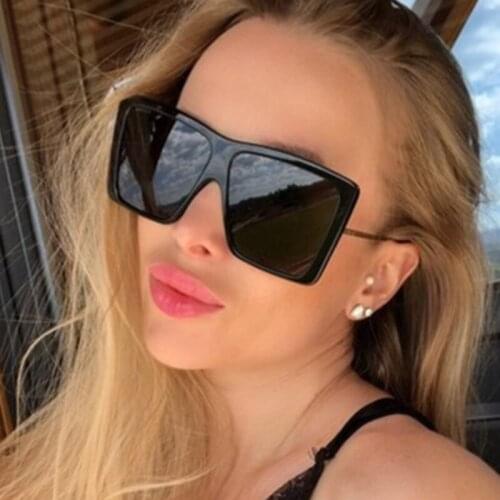 Oversized Black Square Sunglasses Women Vintage New Luxury Brand Trendy Flat Top Big Sun Glasses Female Unisex Oculos Feminino