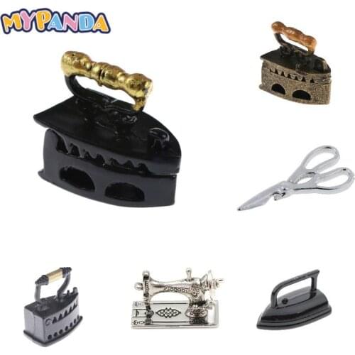 Dolls House Toys For Girls Kids Dollhouse Decor Miniature Furniture Wooden Sewing Machine With Thread Scissors Accessories