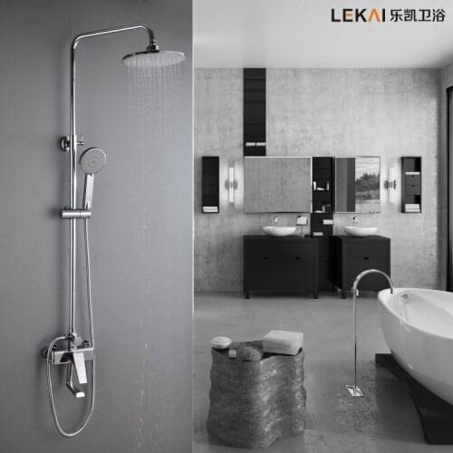 Le Kai sprinkle fine copper round ultra-thin supercharged shower set with ladders with hot and cold water