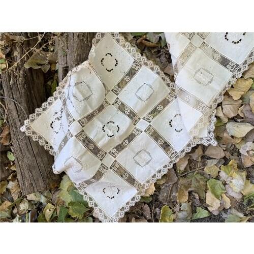 Entirely Handmade Spell Hand Embroidery Table Runner Cover Buckle Net Buckle Towel Cover Antique Lace Placemat