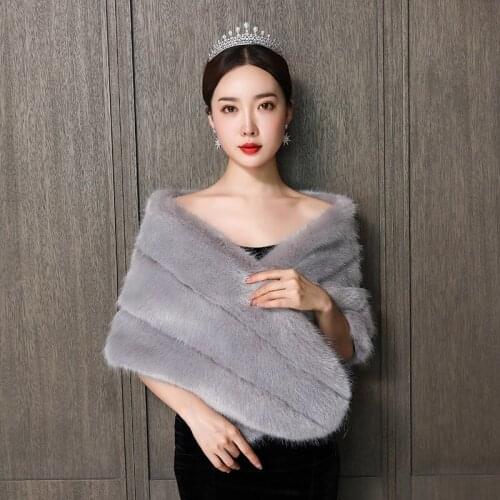 Wedding Jackets Gray Wedding Shawl Winter Autumn Warm Fur Wrap Bridal Jacket Evening Boleros For Elegant Wedding Accessories