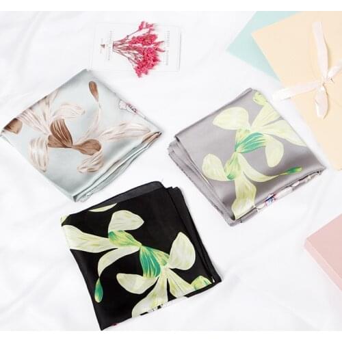 Fashion Floral Print Scarf For Women Silk Satin Hijab Scarfs Female 70*70cm Square Neckerchief Headband Scarves For Ladies 2019