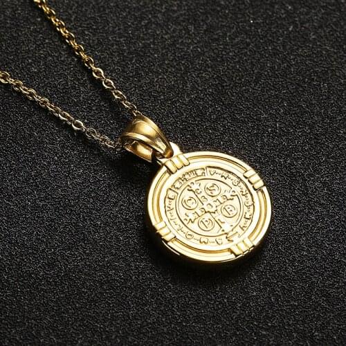Gold Jesus Pendant Necklace Stainless Steel Chain Choker Jewelry Star Universe Symbol Necklace Women Christian Gift Accessories