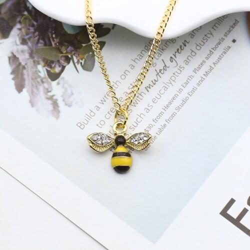 Cartoon Cute Bee Necklace For Women Girls Lovely Crystal Animal Wings Long Chain Yellow Pendant Necklaces Jewelry Child Gifts