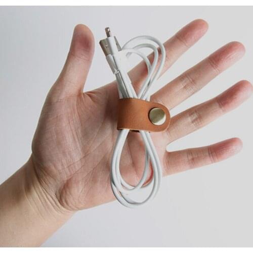 1PCS Headset Earphone Wire Portable USB Cable Cord leather Winder Headphone Case Korean Desk Manager