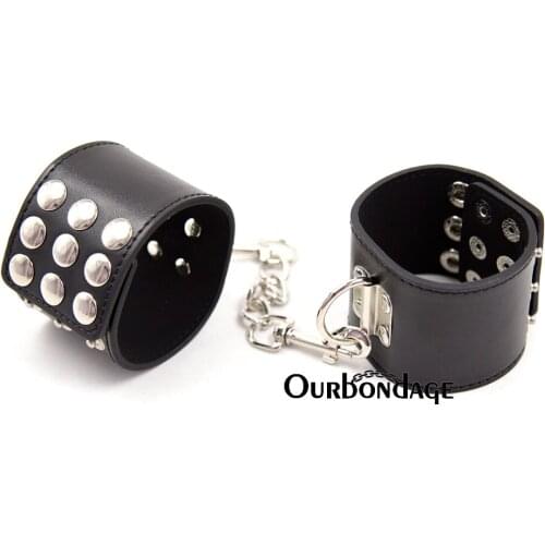 Ourbondage 2 Color PU Leather Kung Fu Strap Fetish Bondage Flirting Wrist Ankle Cuffs With Chain Hook For Adult Sex Toy