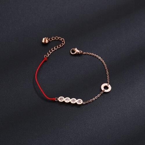 VOERYNT Red Bracelets
