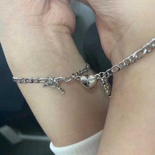 2Pcs/Set Couples Heart Shaped Magnet Attraction Bracelet Stainless Steel Angel Wing Lock Mens Womens Fashion Jewelry Gifts HOT