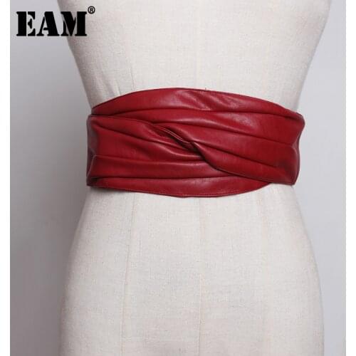 [EAM] Pu Leather Black Pleated Splt Joitn Long Wide Belt Personality Women New Fashion Tide All-match Spring 2021 1U224