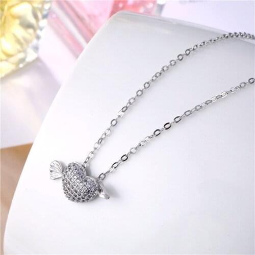 Female Cute Heart Pendants Necklace Korean Fashion White Zircon Necklaces For Women Vintage Silver Color Clavicle Chain Necklace