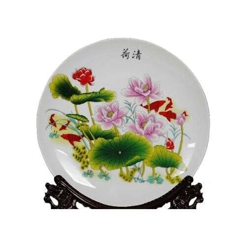 Exquisite Chinese Handmade Ceramic Plate Painted With Beautiful Lotus