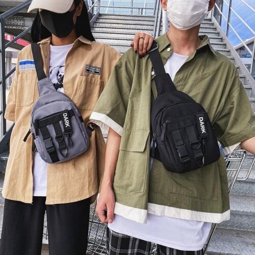 Chest bag mens tide brand 2020 new Korean leisure sports messenger bag mens Japanese multifunctional tooling shoulder bag