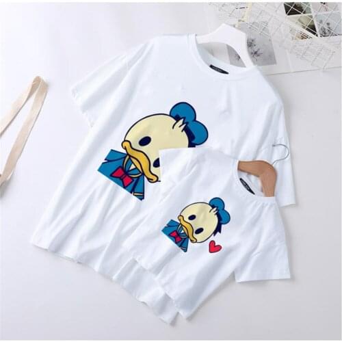 Donald Duck Love Print Family Matching Clothes Summer White O-neck Tshirts Cartoon Disney Printed Mommy And Me Daddy And Me Tops