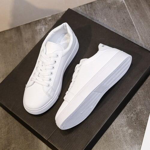 White Shoes Breathable Comfortable Shoes Women Flat Leather Shoes Female White Board Casual Lace-up Shoes Women Sneakers