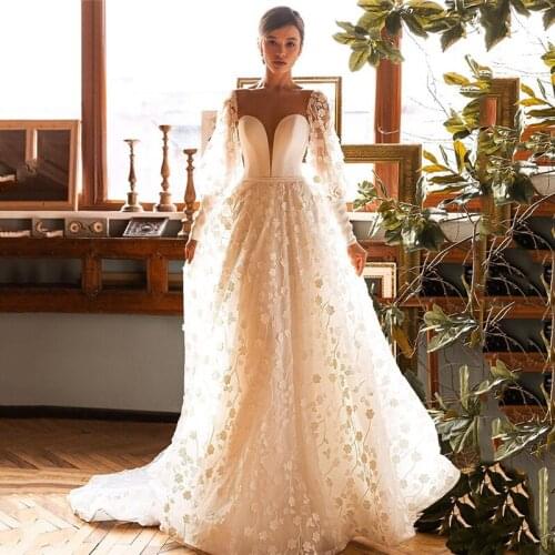 Elegant Wedding Dress Long Sleeve Lace Bridal Dresses 2021 A Line Sheer Back Buttons Vintage Wedding Gowns Vestido de Noiva