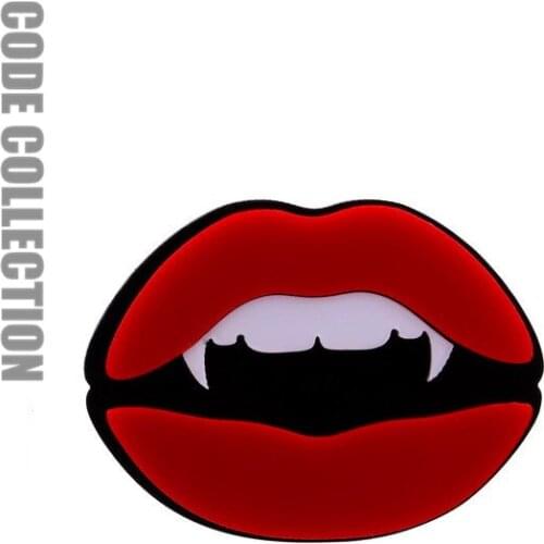 Cut Emouth Red Lips Vampire Brooches for Women Girls kids Gift Acrylic Jewelry Collar Brooch Bag Pins Fashion Accessories